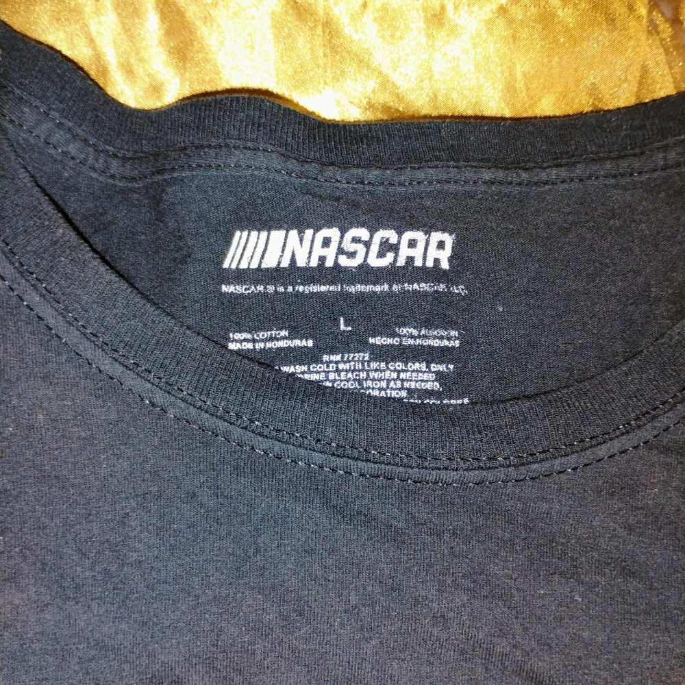 NASCAR Racing T-Shirt - Picture 2 of 4